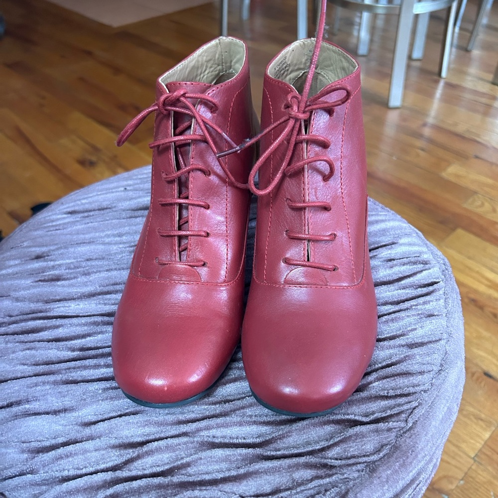 Burgundy Array Booties Size 7. Brand New. - image 1